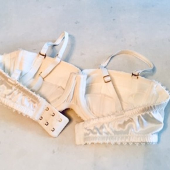 Agent Provocateur 32B Satin Lace Strapless Pushup Bra - Picture 4 of 8